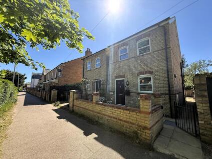 Chapel Fields, Biggleswade, SG18