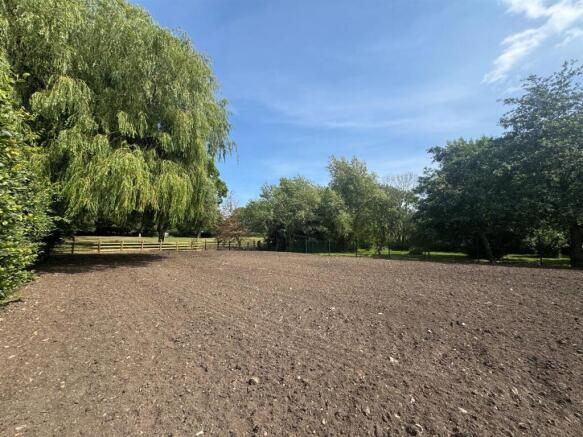 Garden 2.jpg