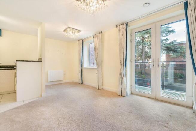 8577342-interior03.jpg