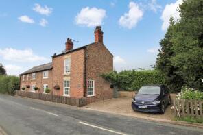 Agden View, Woodhouse Lane, Altrincham WA14 5SE