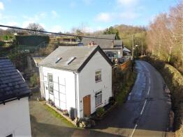 Bryn Haul, High Street, Llanfair Caereinion, Welshpool SY21 0QX