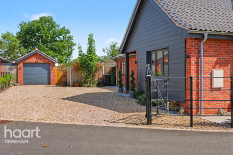 Airfield Way, Griston