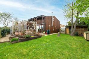 Mellow Farm Lodge, Hawcross, Gloucester GL19 3JQ