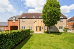 8 Church Fields Barn, Church Fields, Alcester B49 6DY