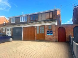 24, Willow Close, Bedworth CV12 8BE