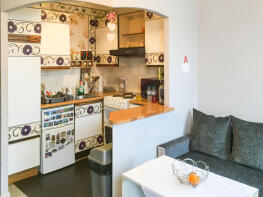 Flat 4, Lyon Court, Lyon Street West, Bognor Regis PO21 1JQ