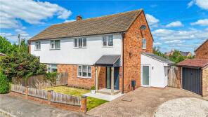 45, Parkfield Crescent, Swadlincote DE12 7BW
