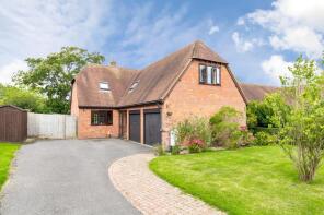 4, Charlton Close, Milton Keynes MK17 0SX