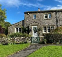 1 Honeysuckle Cottage, Langcliffe Garth, Kettlewell, Skipton BD23 5RF