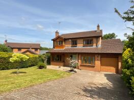 2, Barnfield Close, Usk NP15 1EL