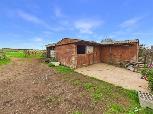 Stable yard