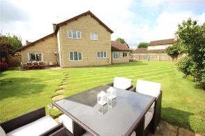 45, Vanbrugh Gate, Broome Manor, Swindon SN3 1NQ