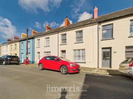 16, Brodog Terrace, Fishguard SA65 9NW