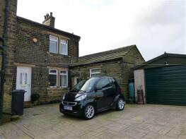 Park Nook, Park Lane Ends, Keighley Road, Illingworth, Halifax HX2 8XE
