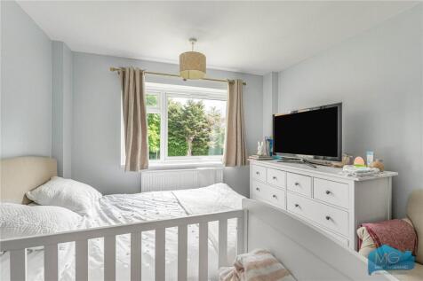 Cedar Drive, East Finchley, N2