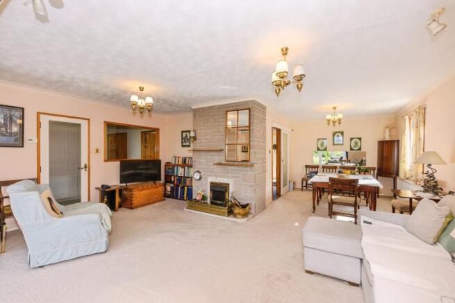 Living/Dining Room