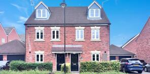 10, Buck Way, Horsham RH12 3UH