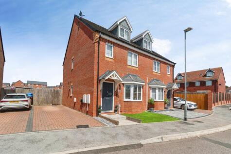 Robson Close, Hednesford, Cannock