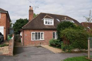 11, Potters Avenue, Fareham PO16 7UE
