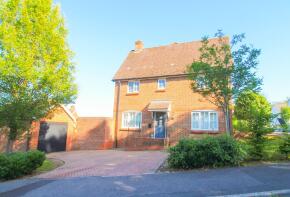 22, Baxendale Way, Uckfield TN22 5GD