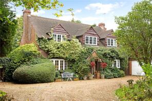 Pedders Way, Stratford Road, Warwick CV35 9JN