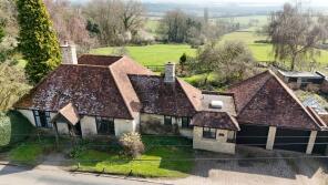 Orchard Cottage, Pitchcott Road, Aylesbury HP22 4HR