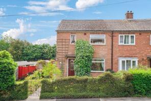 25, Gomms Wood Close, Forty Green HP9 1XR