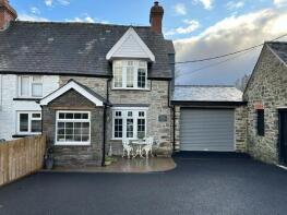 5, Mill Row, Boughrood, Brecon LD3 0YD
