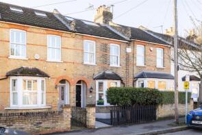 10, Violet Road, South Woodford, London E18 1DG
