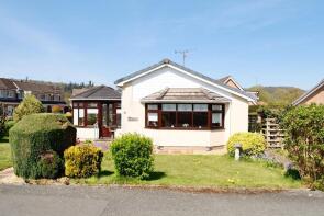 9, Oldcastle Avenue, Guilsfield, Welshpool SY21 9PA