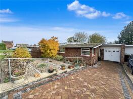 15, Church Farm Road, Sittingbourne ME9 7AG