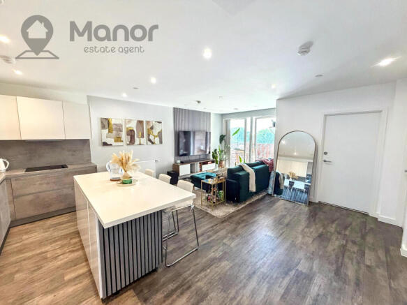 Open plan Kitchen/Lounge