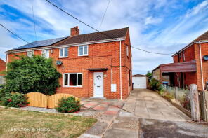 58, Ashby Road, Daventry NN11 7HE