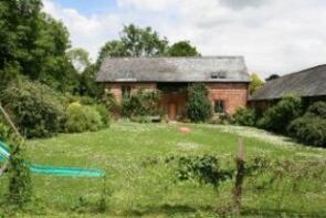 Bilting Farm Barns, Canterbury Road, Ashford TN25 4HF