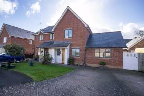 21, Orchard Croft, Llandrinio, Llanymynech SY22 6US