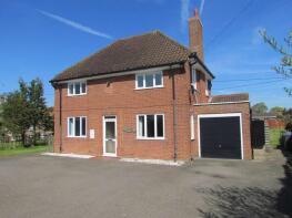 Oakdene, Stone Street, Halesworth IP19 0RJ