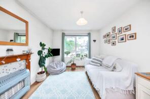 51, Bishop Way, Cambridge CB24 9LA
