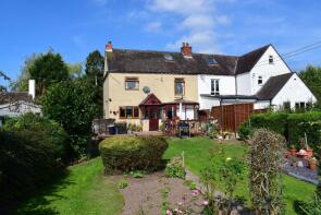 2, Malvern View Cottages, Whinfield Road, Bromsgrove B61 9BG