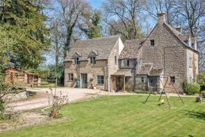 2, White Horse Cottages, Stroud Road, Stroud GL6 8HU