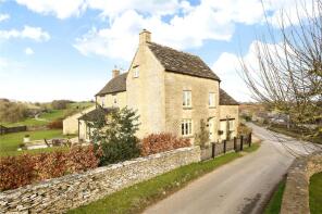 Mace House, Maces Hill, Cirencester GL7 7AB