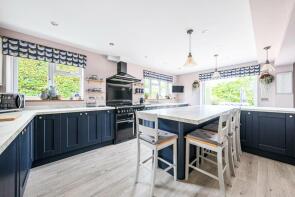 10, Lower Road, Westbury BA13 4RG