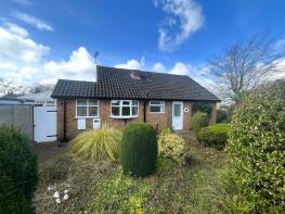 24, Moat Bank, Winshill, Burton-on-trent DE15 0QJ