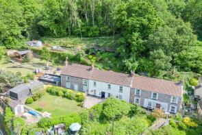 5 Underwood Cottage, Morgans Buildings, Bristol BS20 7RP