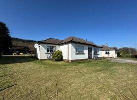 Lowenva, Glenburn Road, Lochgilphead PA30 8EU