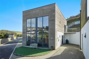 8, Beachdown, Road From Bowling Green Cross To Challaborough Sea Front, Kingsbridge TQ7 4JB