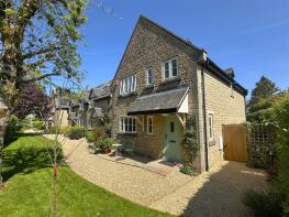 7, Old School Gardens, The Street, Chippenham SN14 7BB