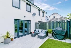 12, Porlock Close, Bridgend CF32 0QE
