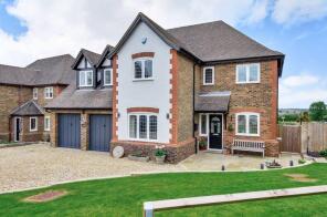 3, Stonepitts Park, Aylesbury HP18 9LW