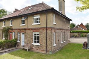Brooklea, Main Street, Ripon HG4 5EN