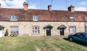 4, Walnut Tree Cottages, Stane Street, Billingshurst RH14 9JJ